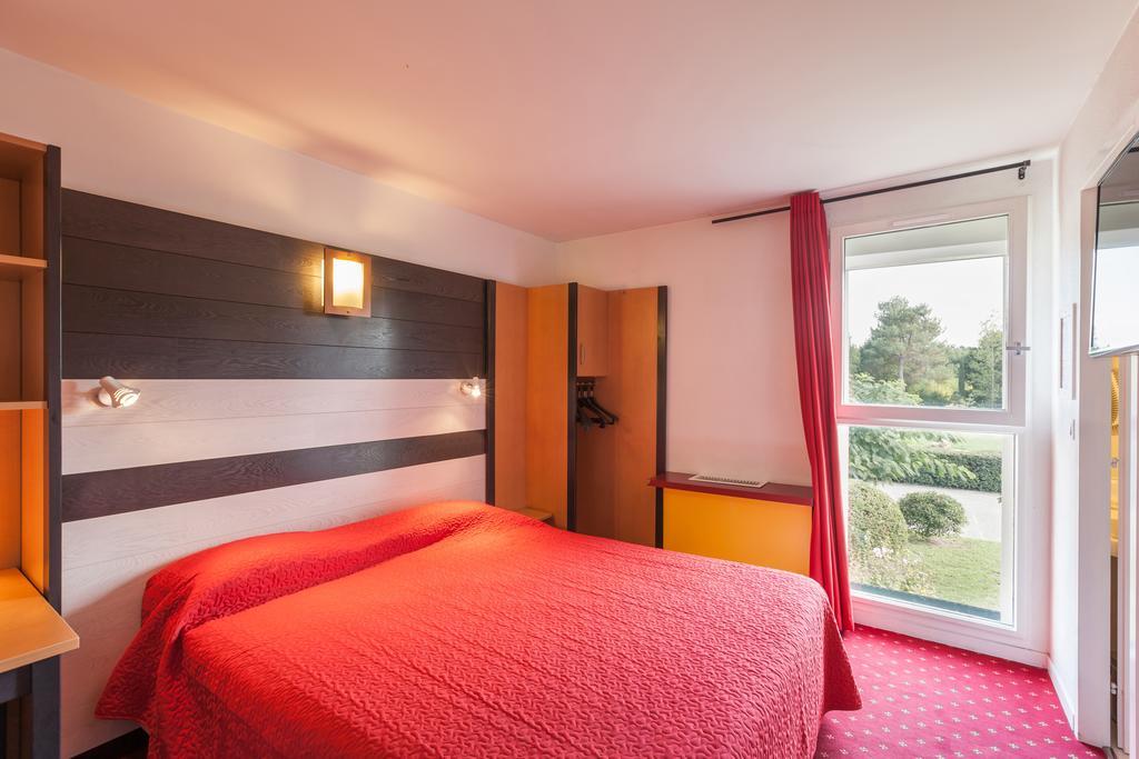 Logis Hotel Horus Restaurant Les Bruyeres Toulenne ห้อง รูปภาพ