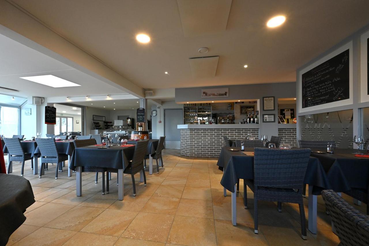 Logis Hotel Horus Restaurant Les Bruyeres Toulenne ภายนอก รูปภาพ